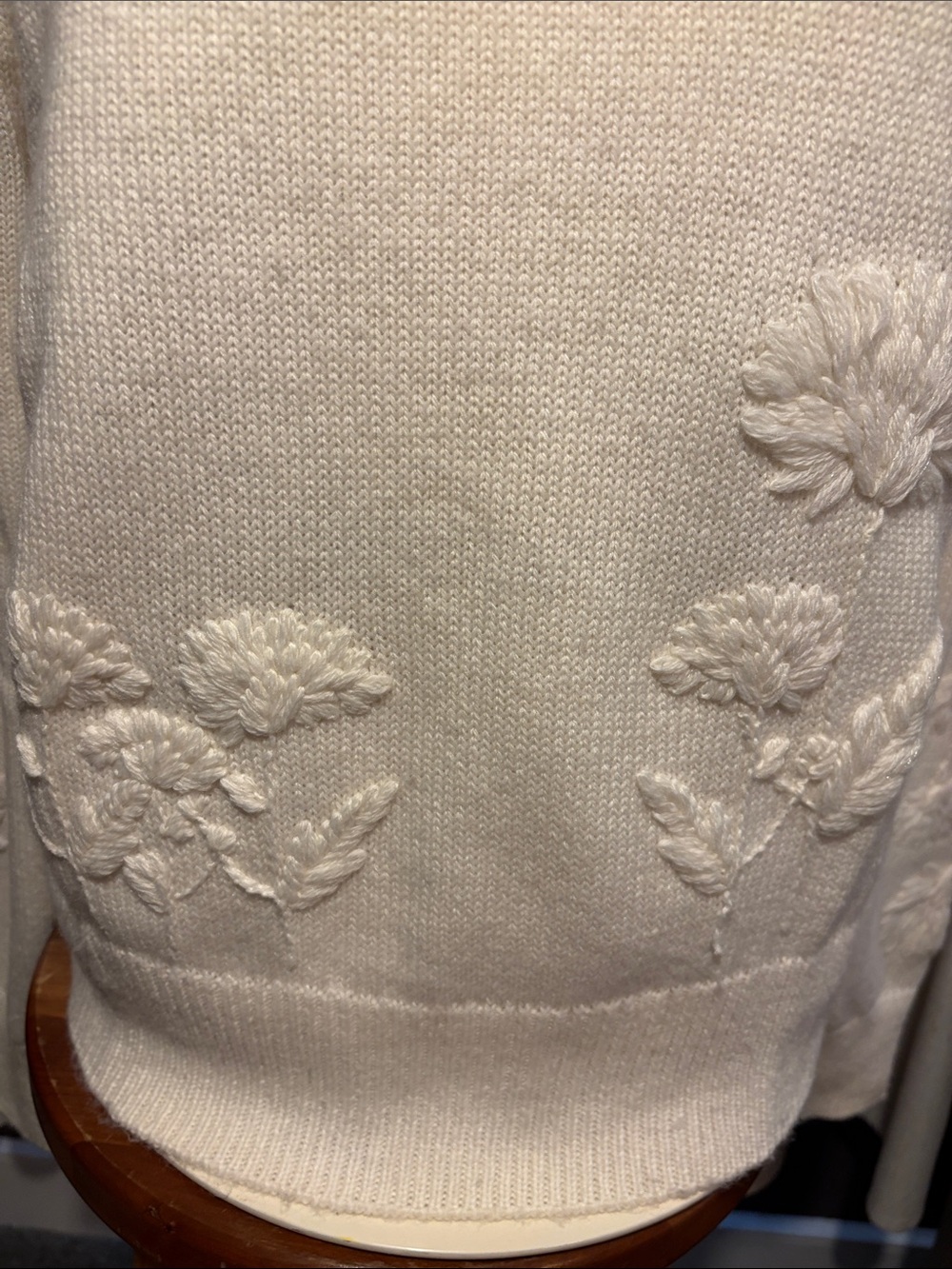 Joie Ivory Floral Embroidered Collared Sweater NWT M - Picture 4 of 9